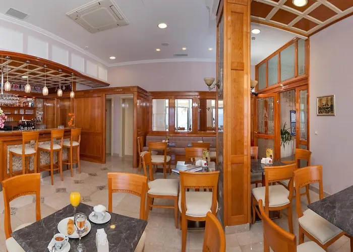 Hotel Sunceva Postelja Brela